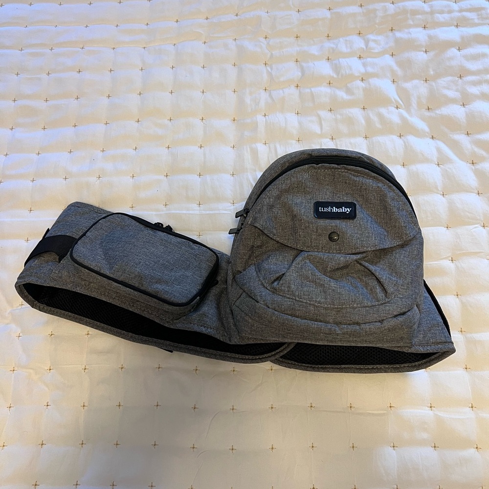 Tushbaby Hip Carrier